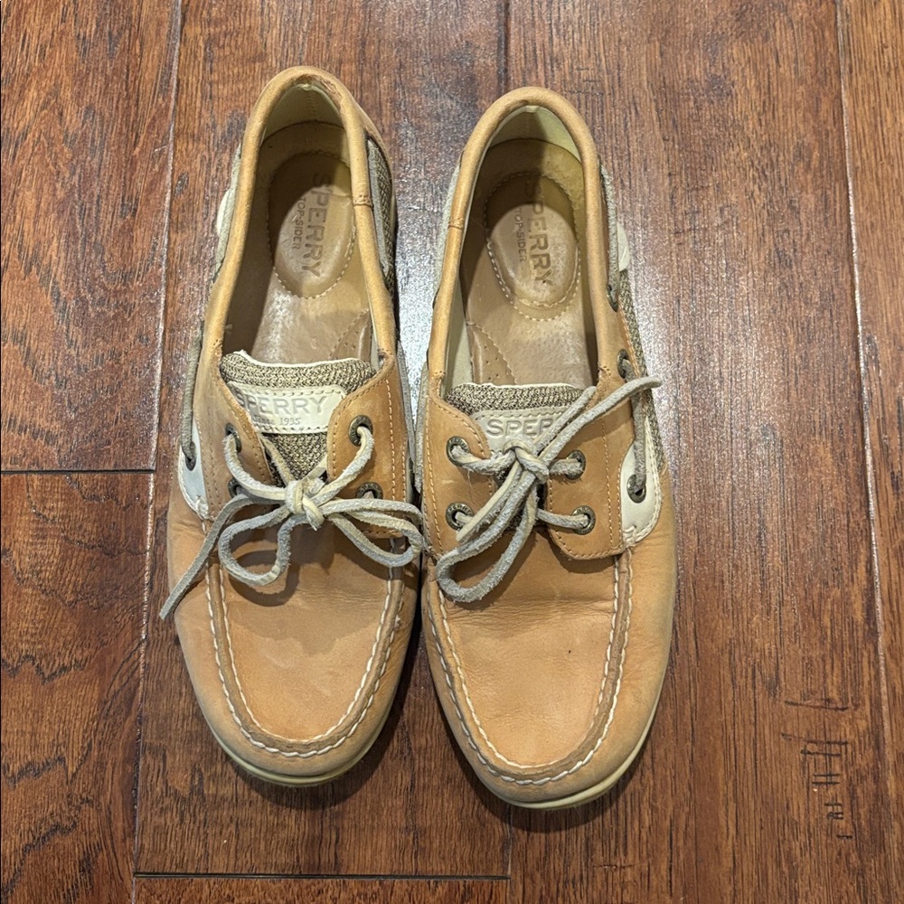Sperry Tan and Cream Leather Loafers